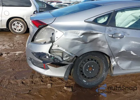 2021 Honda Civic Lx z USA, uszkodzony, nr VIN 2HGFC2F6XMH515308